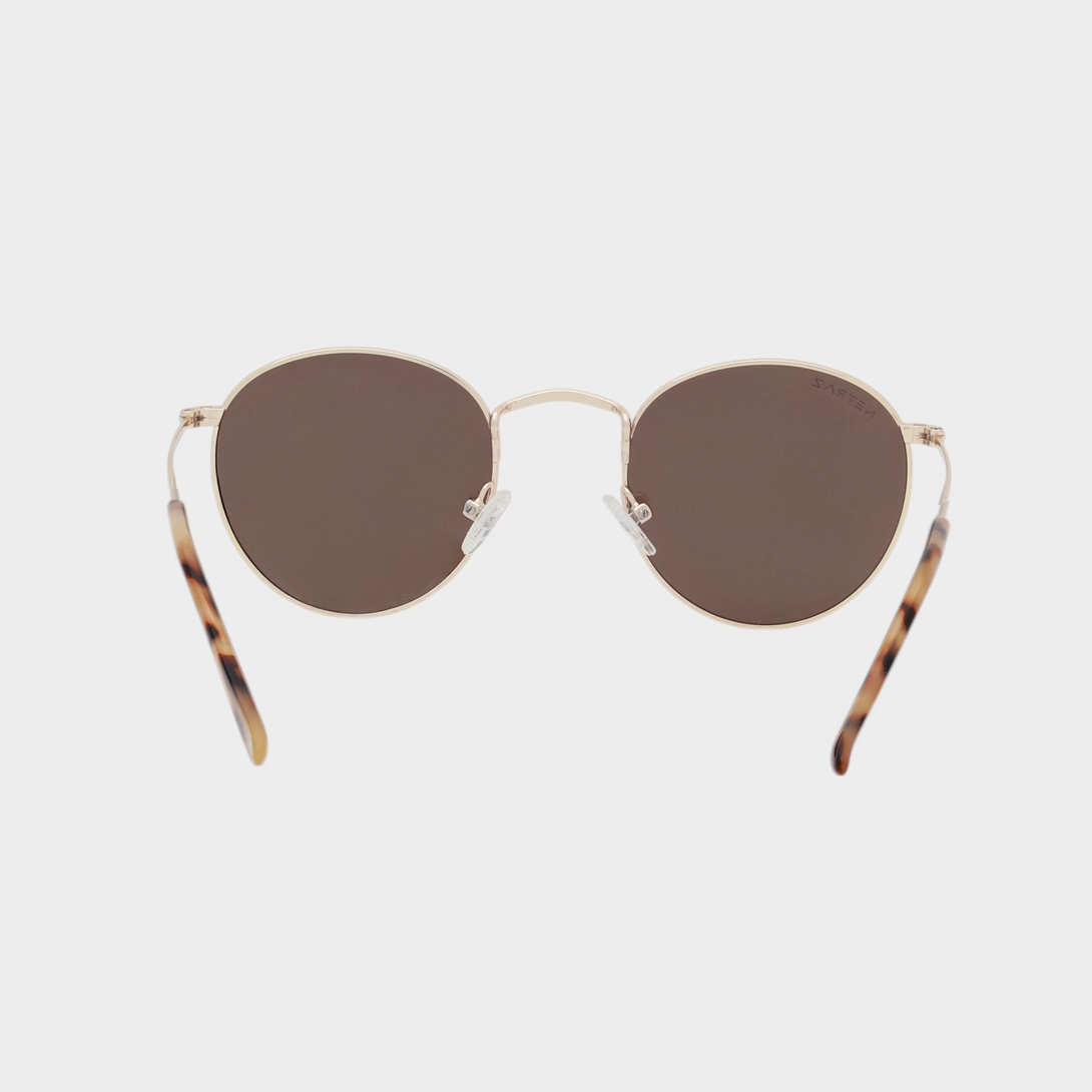 NETRAZ NZ2001 Round Brown Sunglasses With Gold Frame And Brown Lens Back View